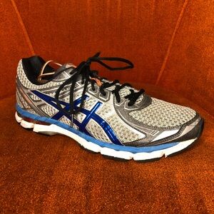Asics Mens GT-2000 2 Running Shoe size 11 2E T3P4N Athletic Silver Blue Neutral